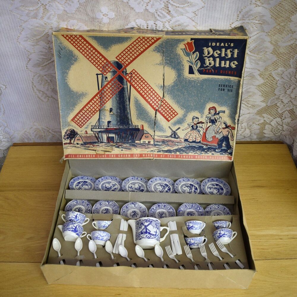 Ideal Toy Delft Blue Dishes Service for 6 Vintage Box Dutch Pattern Tea Party